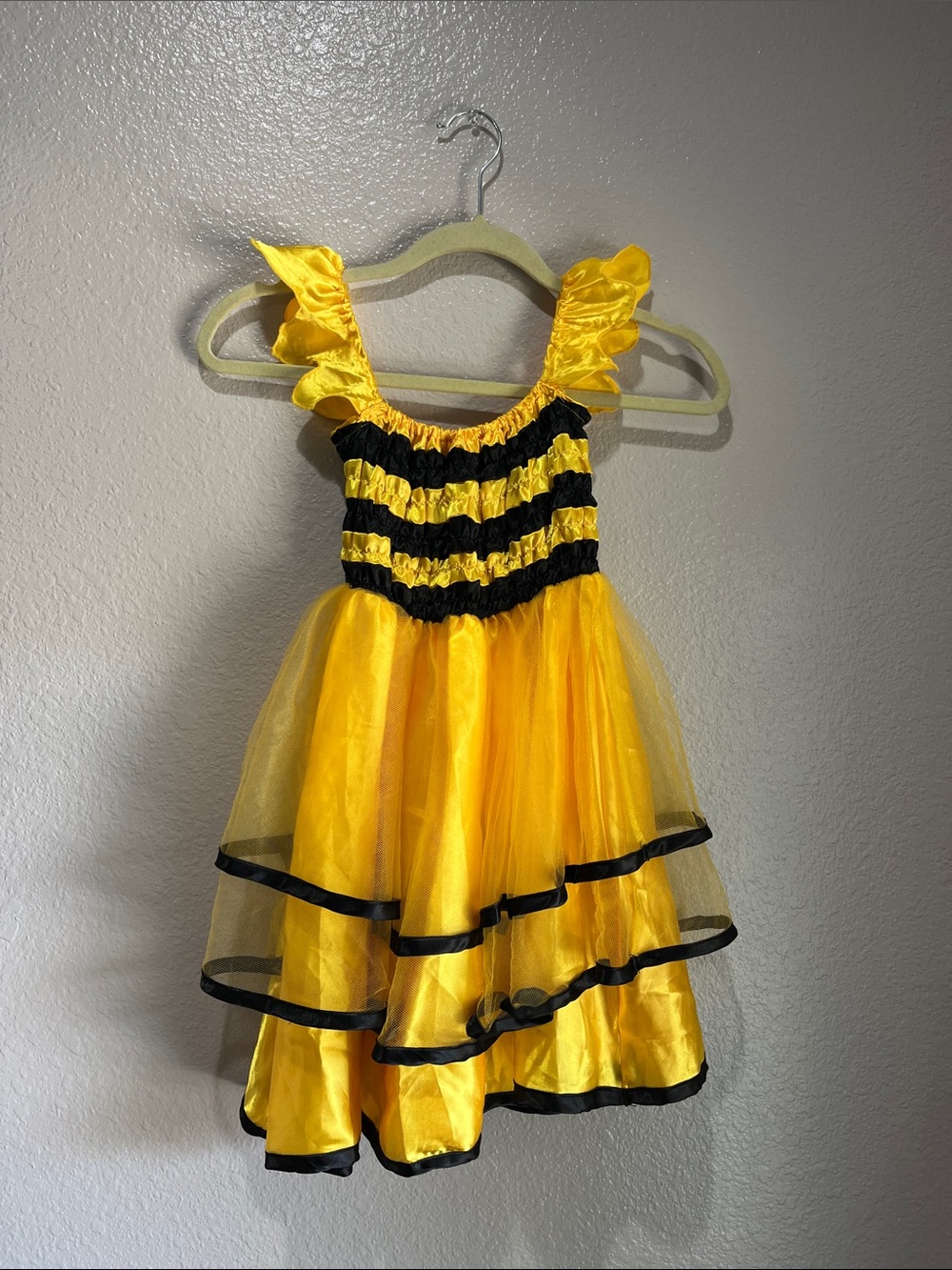 Old Navy Yellow Black Bumblebee Tulle Kids Costume Dress Sz 5/6 Halloween
